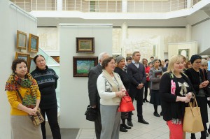 В Коломенском москвичи могут посмотреть выставку «Палитра художника. Семен Кожин. История и современность»
