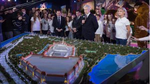 Мэр Москвы Сергей Собянин рассказал о том, что строительство парка "Остров мечты" в Нагатинской пойме будет завершено в 2018 году