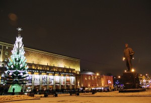 Зарядить телефоны и бесплатно воспользоваться интернетом в Москве туристы смогут на Триумфальной площади