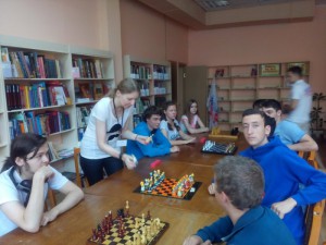 В библиотеке №145 района Зябликово состоялся первый этап окружного турнира по шахматам