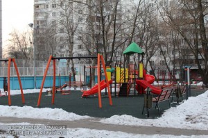 Детская площадка в районе Зябликово