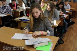 В Москве в этом году ЕГЭ будут сдавать более 86 тыс школьников
