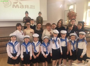 Школьники Зябликова дали концерт для ветеранов