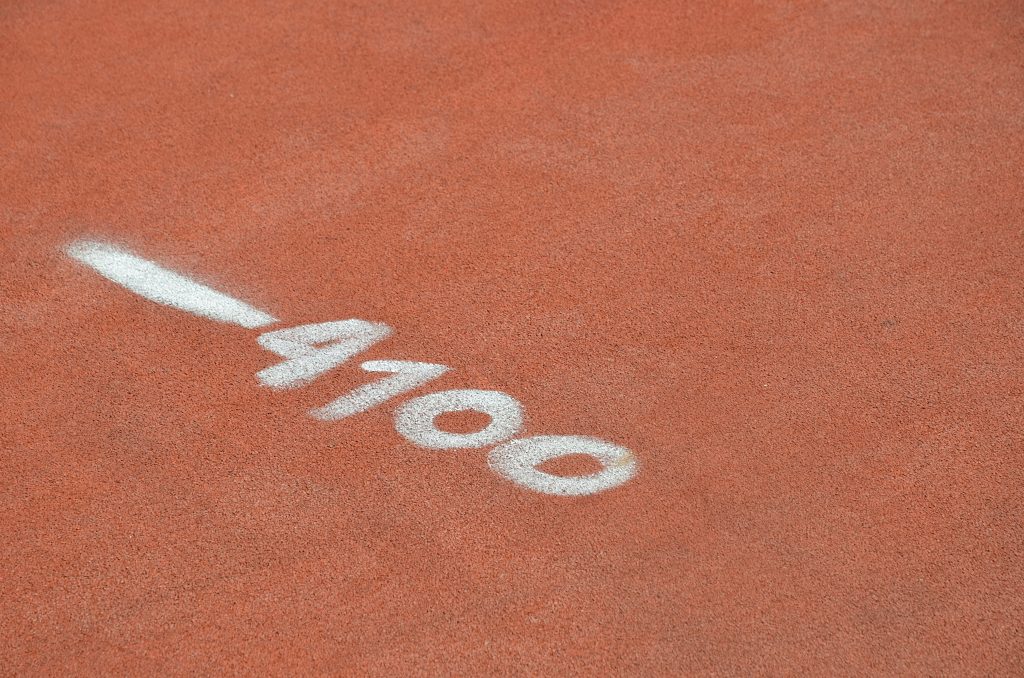 21 июня в Москве пройдет Ночной забег. Фото: Анна Быкова, «Вечерняя Москва»