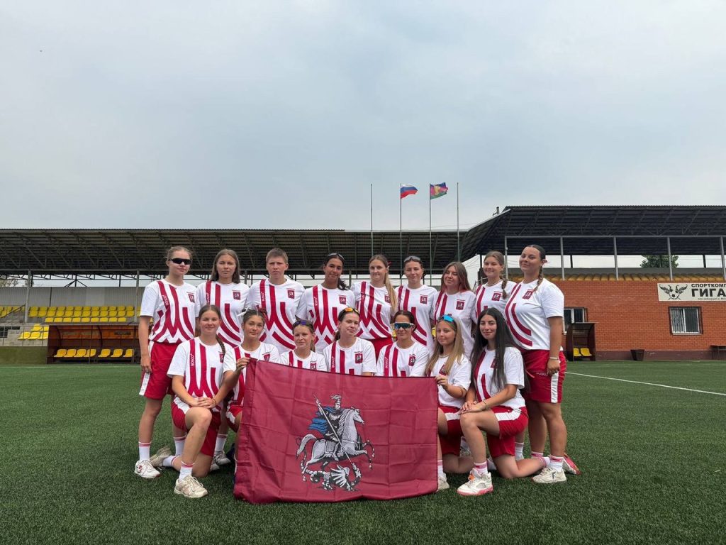 Софтболистки МКСШОР «Юг» вернулись со спортивных сборов. Фото: официальная страница Московской комплексной спортивной школы олимпийского резерва «Юг» в социальных сетях