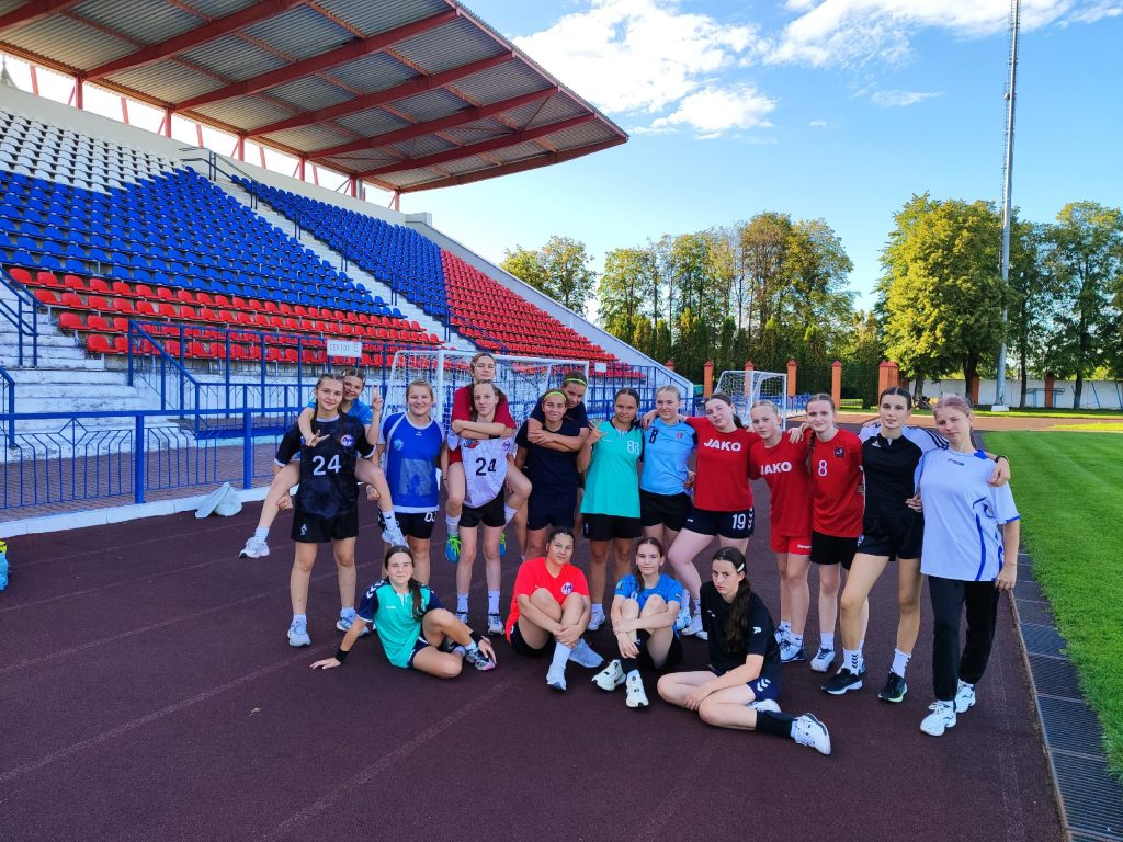 Члены команд СШ «Тушино» при МГА отправились на сборы. Фото: официальная страница Московской гандбольной академии в социальных сетях