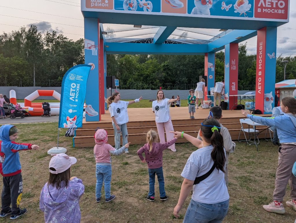 Представители Молодежной палаты района Нагатино-Садовники проведут семейный фестиваль. Фото: официальная страница Молодежной палаты района Нагатино-Садовники в социальных сетях