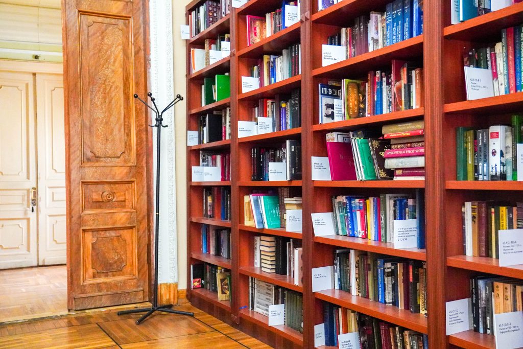 Сотрудники библиотеки №145 проведут встречу творческой мастерской «Хоббимания» . Фото: архив, «Вечерняя Москва»