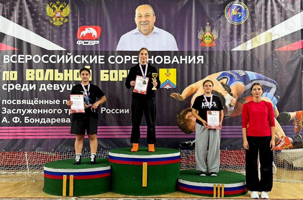 Спортсменки МКСШОР «Юг» приняли участие в турнире по вольной борьбе. Фото: официальная страница Московской комплексной спортивной школы олимпийского резерва «Юг» в социальных сетях