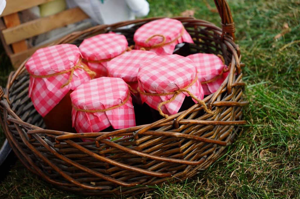 Студенты и педагоги ОКГ «Столица» приняли участие в волонтерской акции. Фото: Анна Быкова, «Вечерняя Москва»