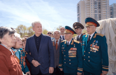 Мэр Москвы Сергей Собянин заложил парк 70-летия Победы