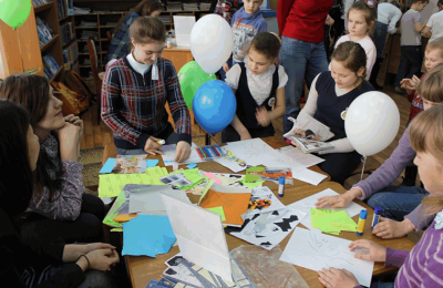 Москвичи смогут помочь многодетным и нуждающимся семьям столицы подготовить детей к школе