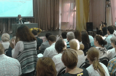 О социально-экономическом развитии ЮАО жителям округа рассказал префект Алексей Челышев