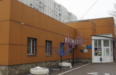 На фото здание управы и муниципалитета Зябликова