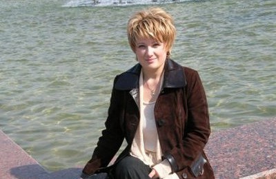 На фото воспитатель дошкольного отделения Юлия Пристанская