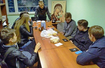 Молодые парламентарии Зябликова сыграли в "Мафию"