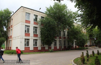 На фото корпус №3 гимназии