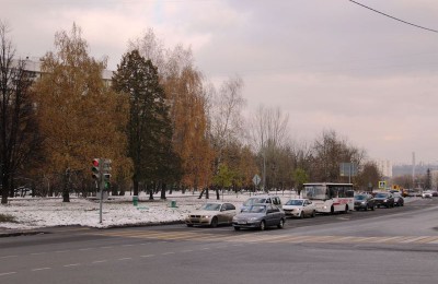 Каждый житель Зябликова знает, что улица Шипиловская является одной из ключевых транспортных артерий района