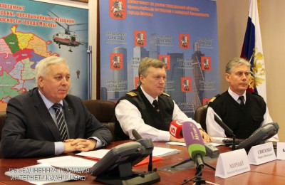 Директор Московского авиационного центра Кирилл Святенко (в центре)