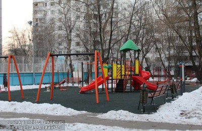 Детская площадка в районе Зябликово
