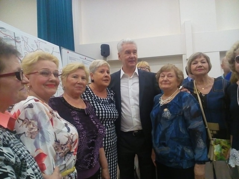 Мэр Москвы Сергей Собянин на встрече с жителями