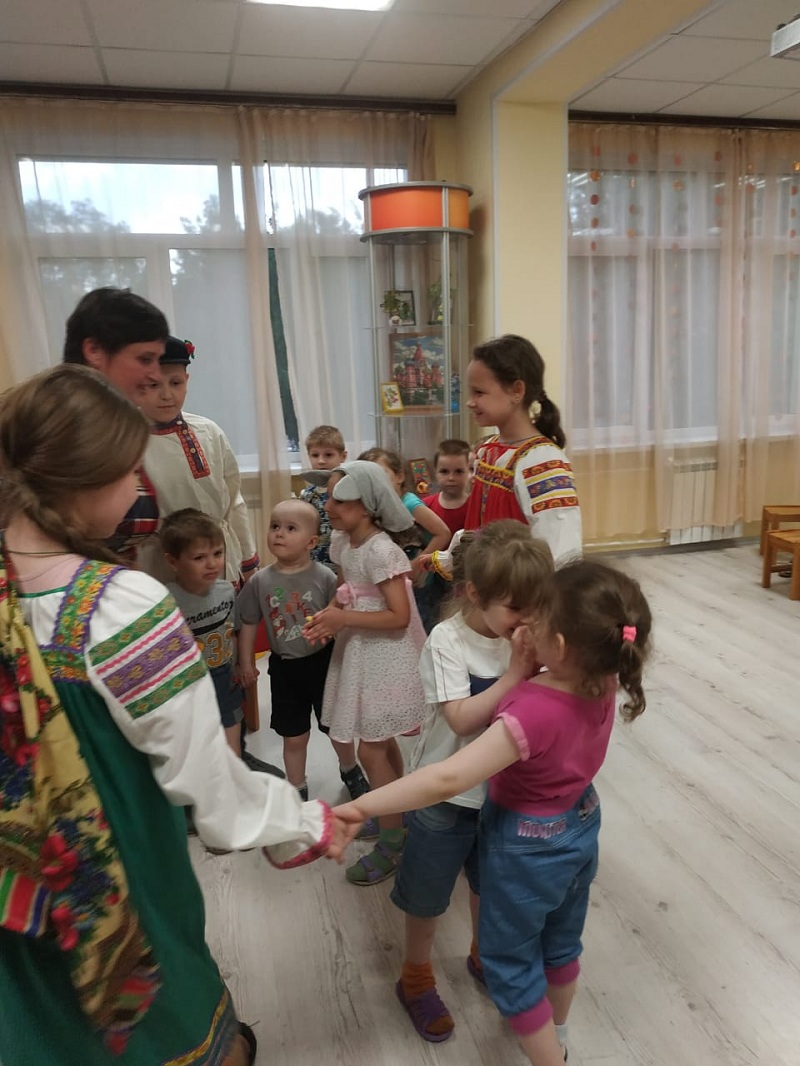 Планета Семьи, День защиты детей, Пасха, 3105 (56)