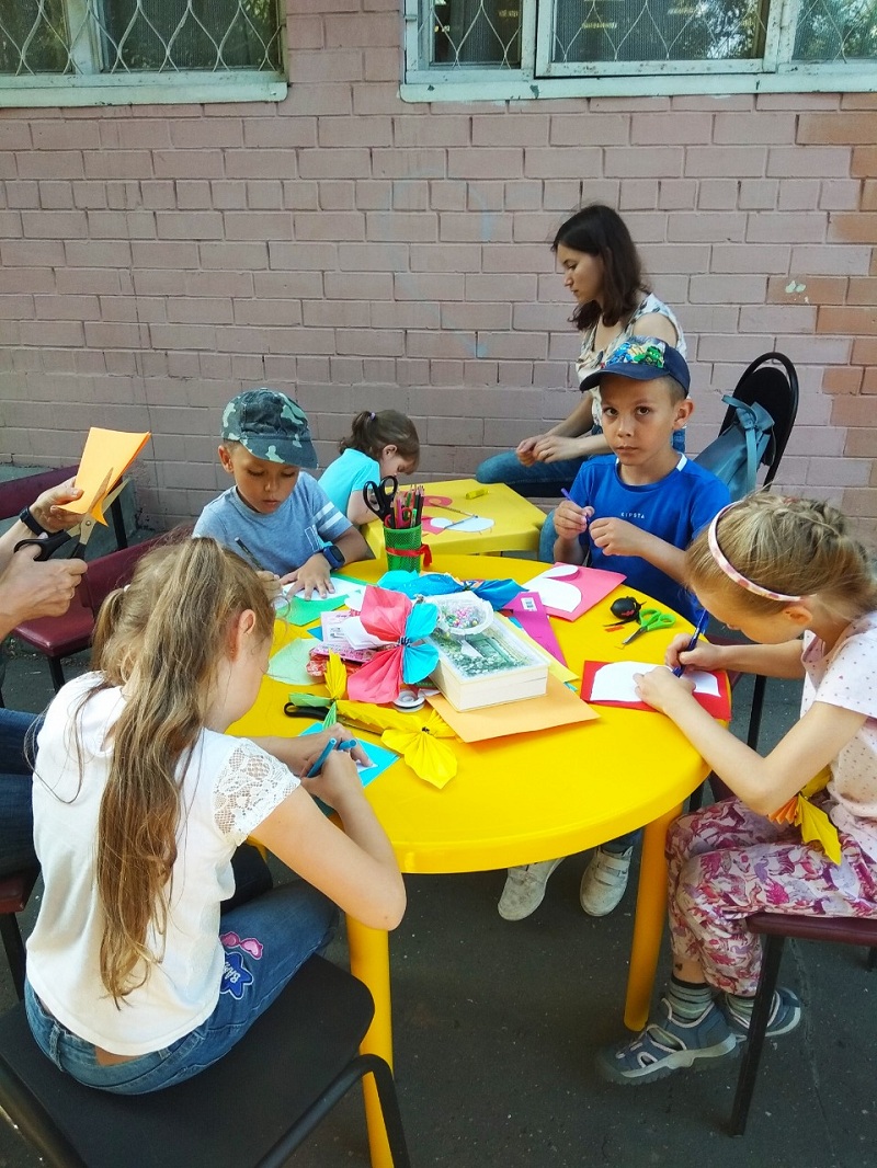 библиотека 144, бабочки, летняя читальня, 1906 (2)