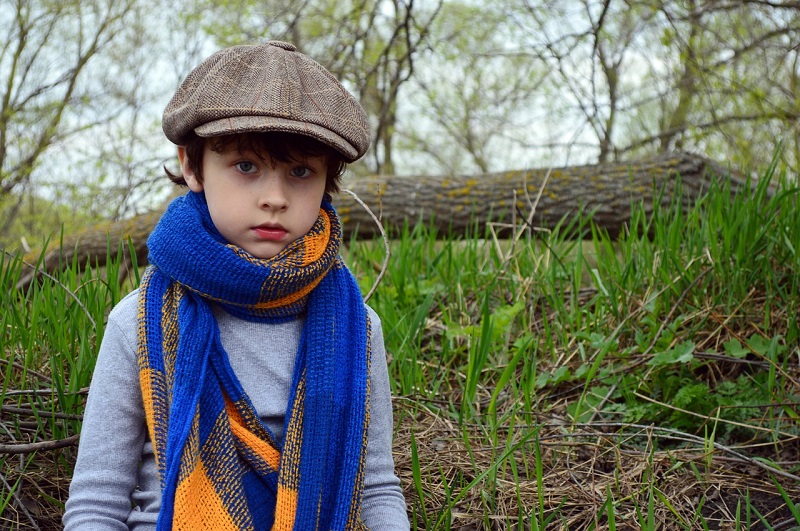 ребенок, трава, шапка, шарф, лес, пиксибей, 1510