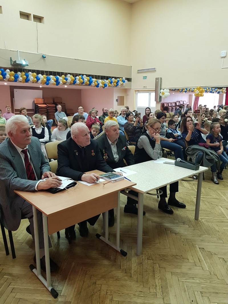 школа 2116, Богданова, конкурс чтецов, Серебряная нить, день пожилых людей, 0410 (14)