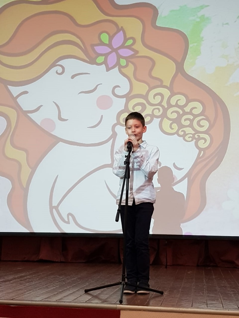 Школа 2116, День мамы, конкурс чтецов, Богданова, 0412 (8)