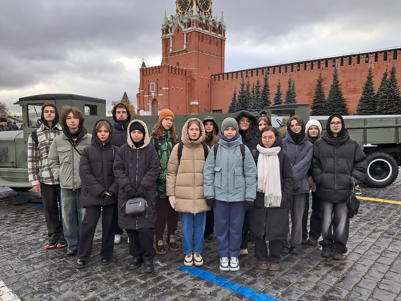 Студенты ОКГ «Столица» побывали в музее военно-исторической техники. Фото: официальная страница ОКГ «Столица» в социальных сетях