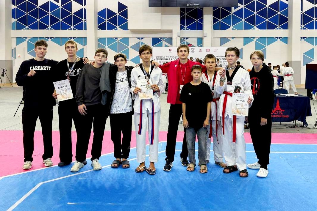 Спортсмены МКСШОР «Юг» стали призерами и победителями открытых соревнований по тхэквондо. Фото: официальная страница Московской комплексной спортивной школы олимпийского резерва «Юг» в социальных сетях