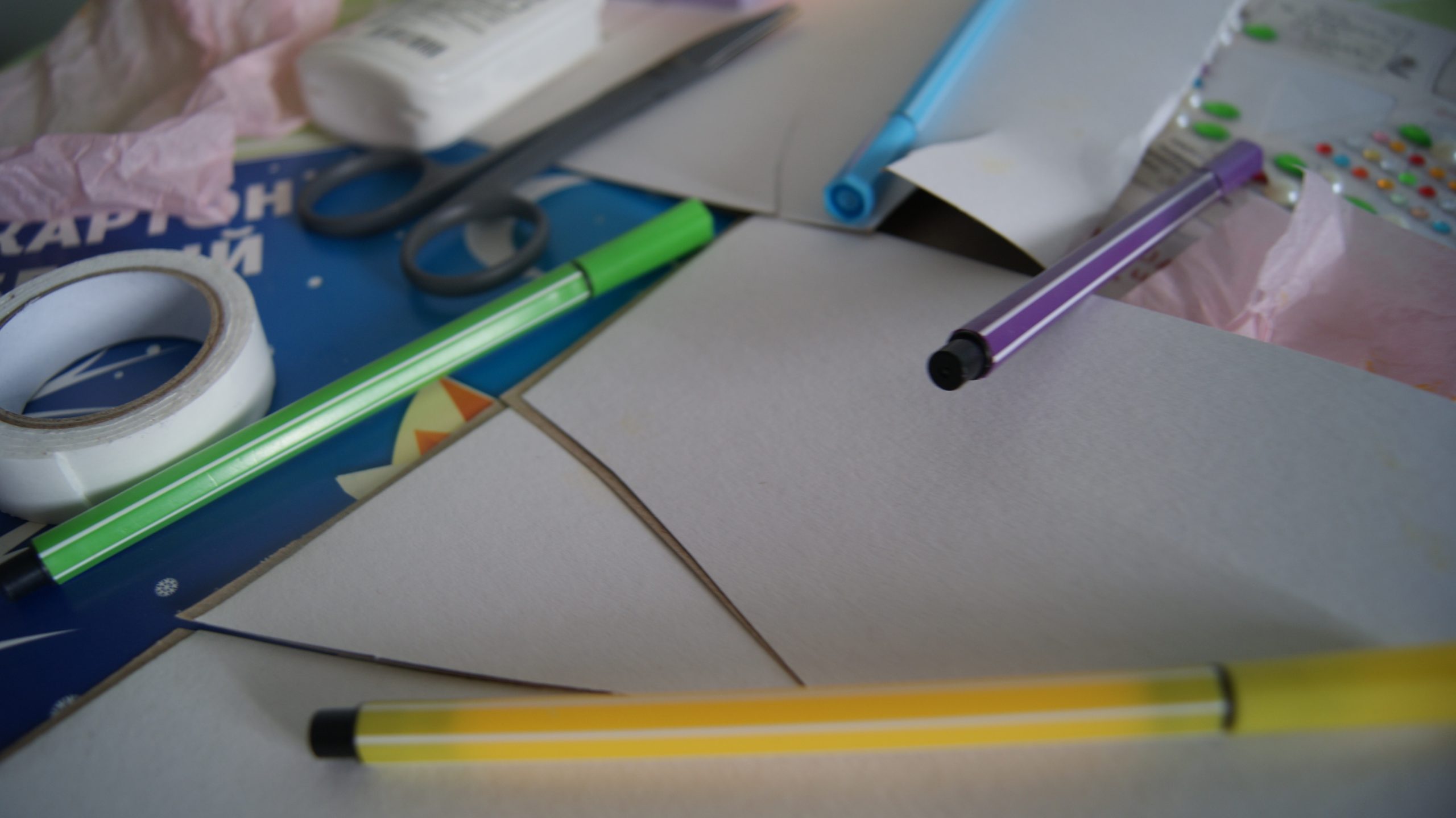 Акцию по сбору макулатуры прошли в школа №1569 «Созвездие». Фото: Татьяна Петрыкина, «Вечерняя Москва»