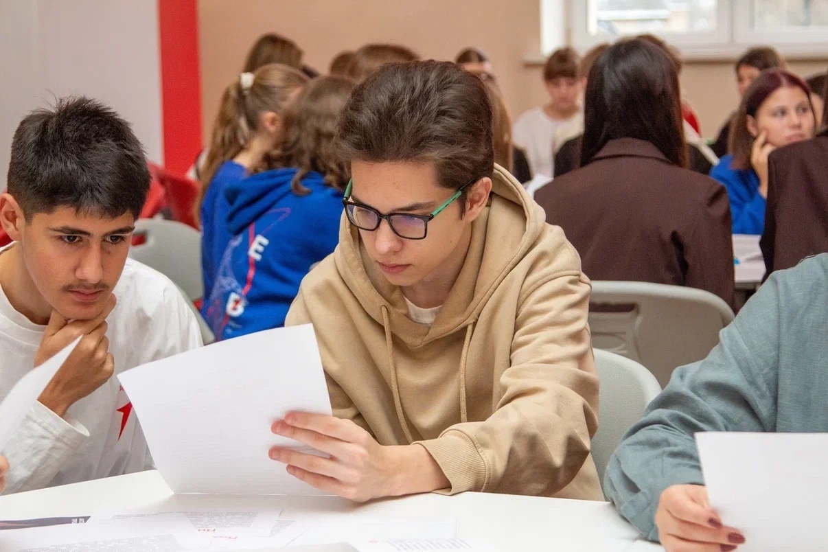 Ученики школы №534 приняли участие в программе обучения наставников. Фото: официальная страница школы №534 в социальных сетях