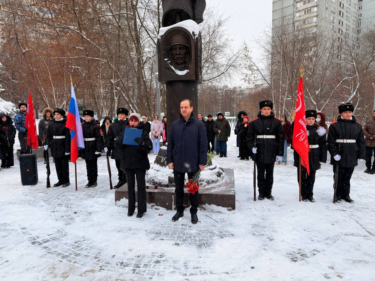 Патриотическую акцию провели в районе Зябликово. Фото: официальная странице управы района Зябликово в социальных сетях